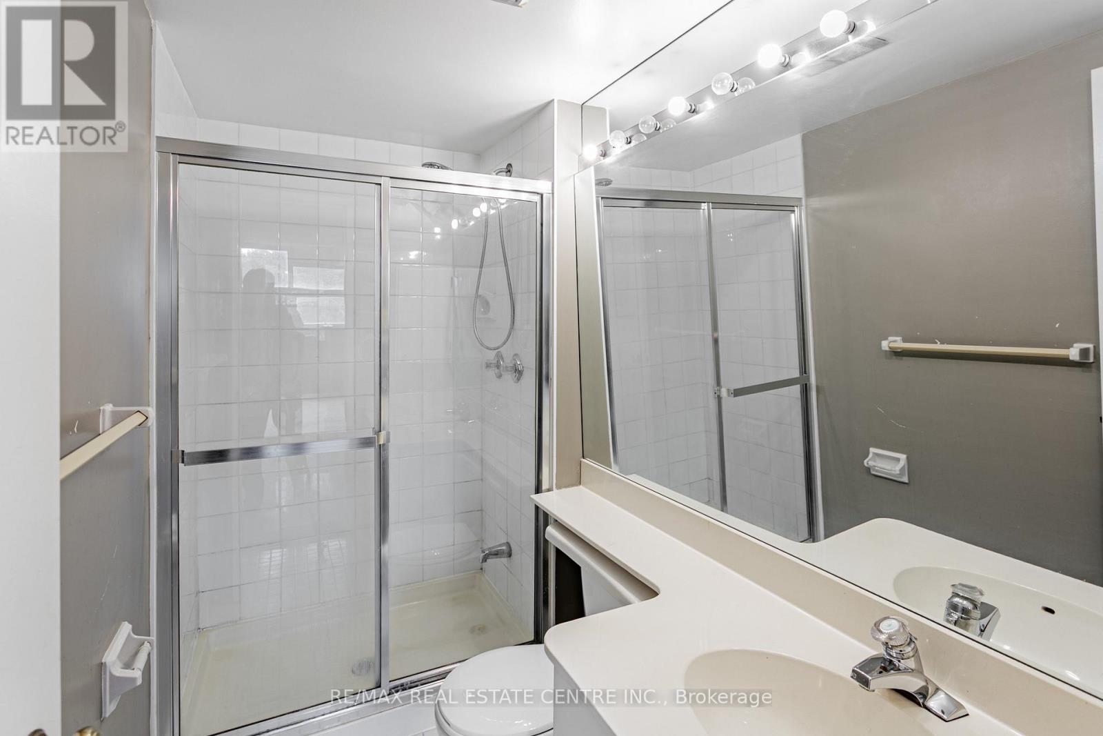 403 - 8 Lisa Street, Brampton, Ontario  L6T 4S6 - Photo 25 - W12505198