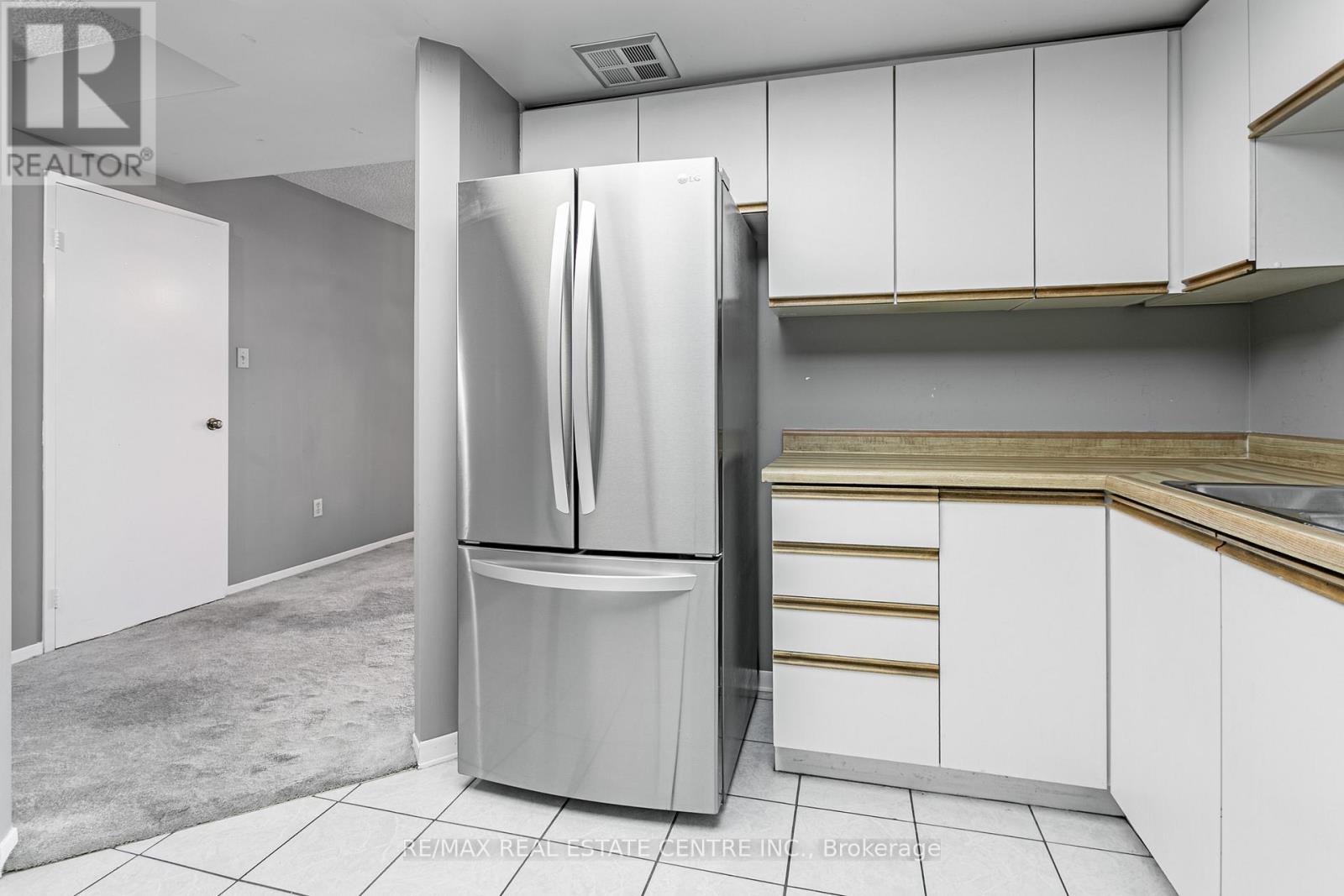 403 - 8 Lisa Street, Brampton, Ontario  L6T 4S6 - Photo 29 - W12505198