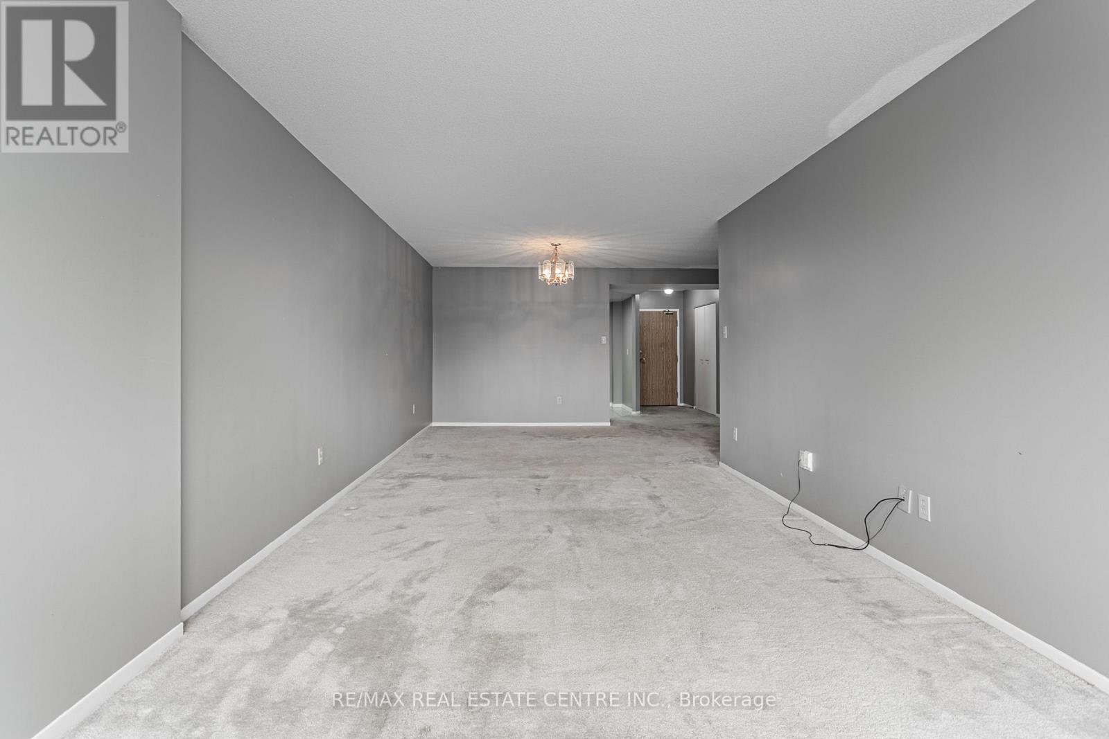 403 - 8 Lisa Street, Brampton, Ontario  L6T 4S6 - Photo 8 - W12505198