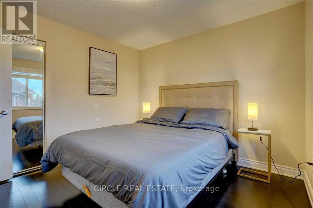 2971 Westoak Trails Boulevard, Oakville, Ontario  L6M 5E5 - Photo 15 - W12505220