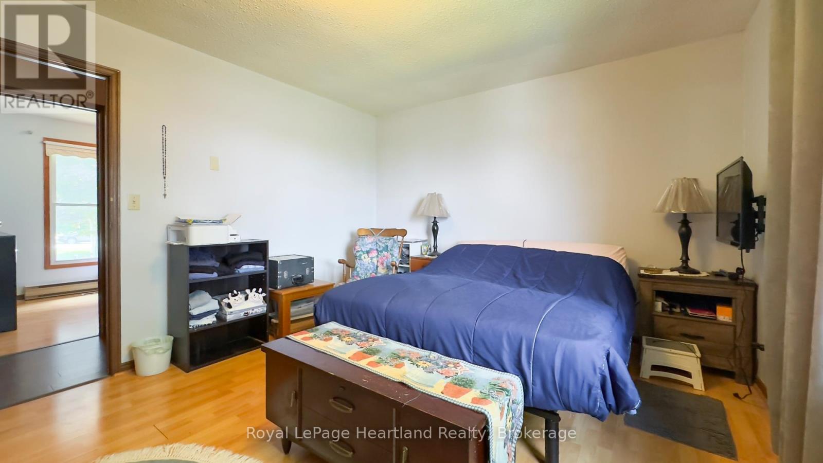 1 Alexander Street, Huron East, Ontario  N0K 1W0 - Photo 20 - X12505346