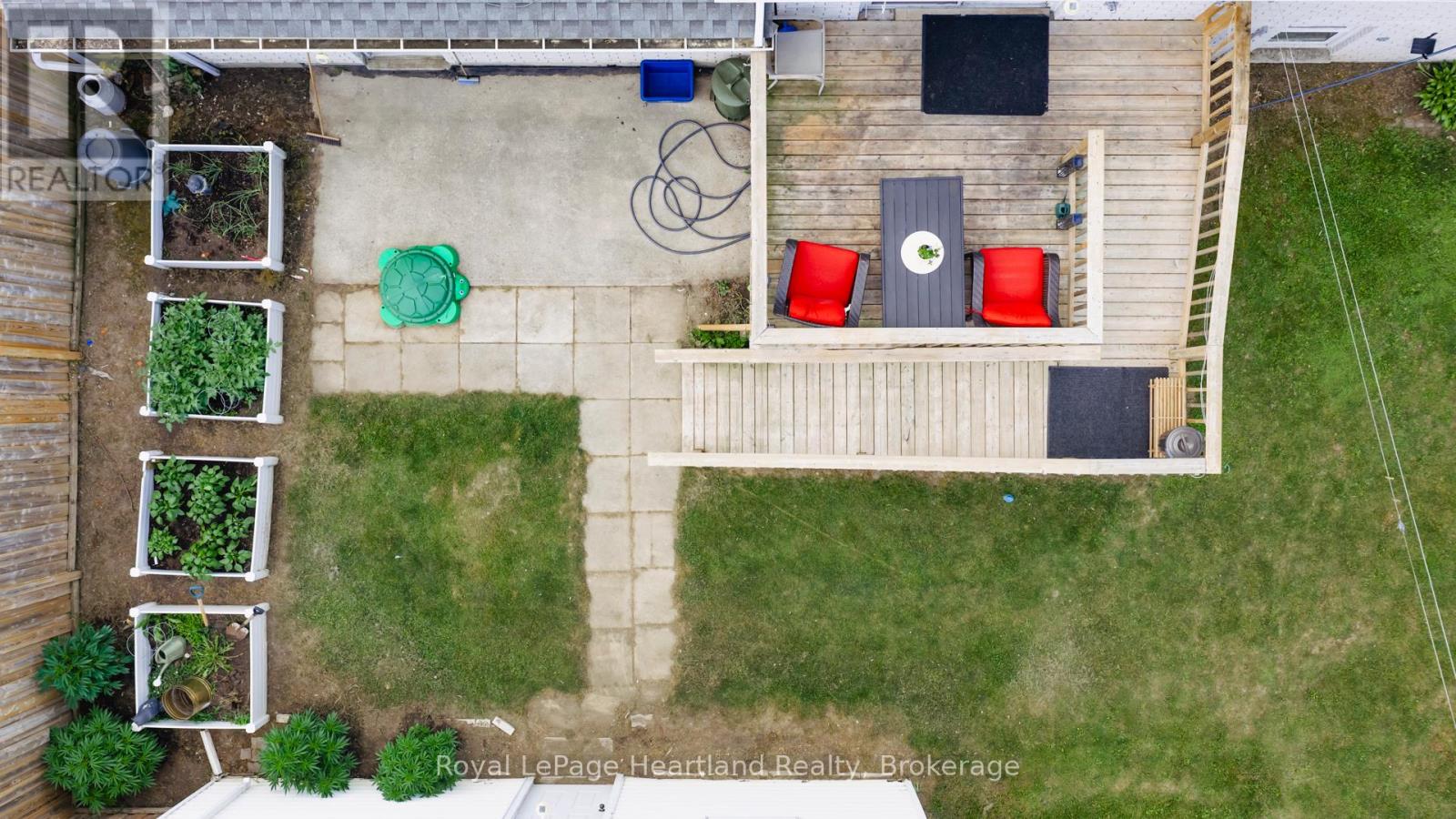 1 Alexander Street, Huron East, Ontario  N0K 1W0 - Photo 45 - X12505346