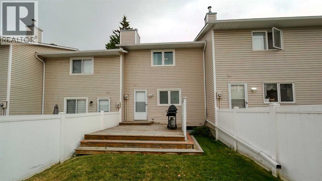 135 Woodsman Lane Sw, Calgary, Alberta  T2W 4Z5 - Photo 25 - A2262352