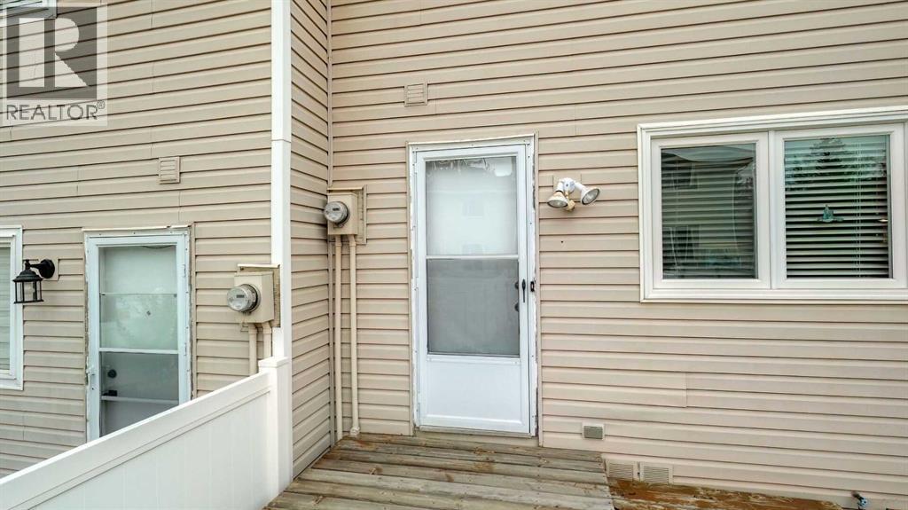 135 Woodsman Lane Sw, Calgary, Alberta  T2W 4Z5 - Photo 23 - A2262352