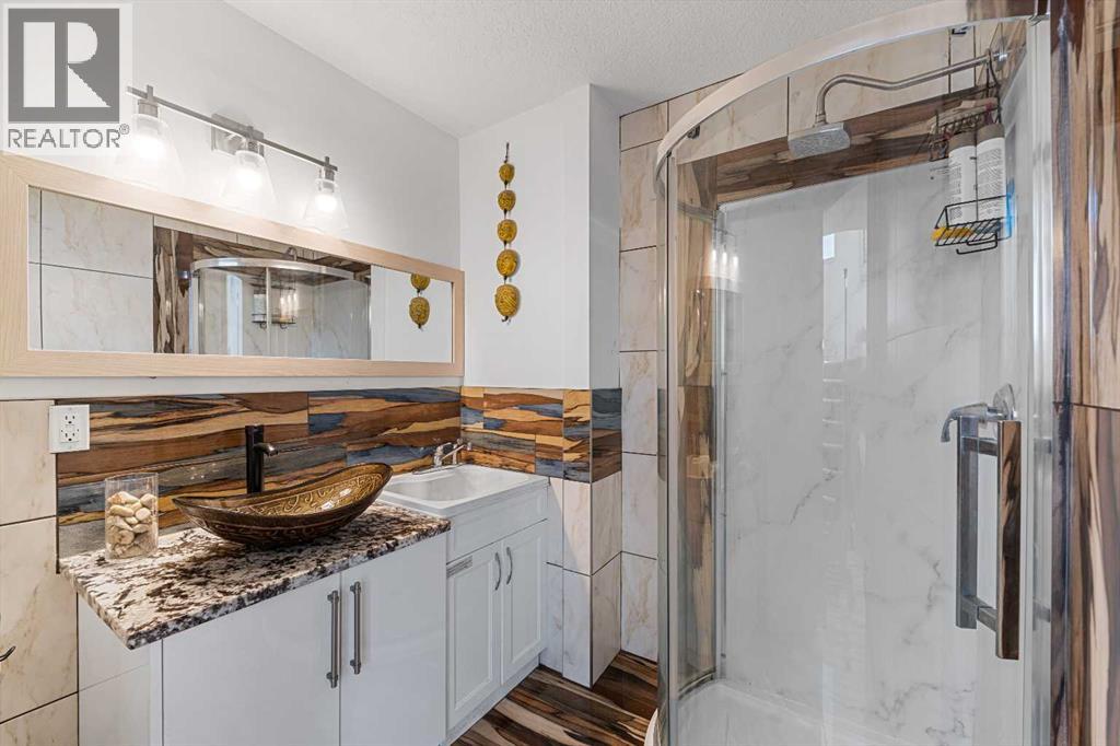 8 Tarawood Grove Ne, Calgary, Alberta  T3J 5A7 - Photo 8 - A2264546