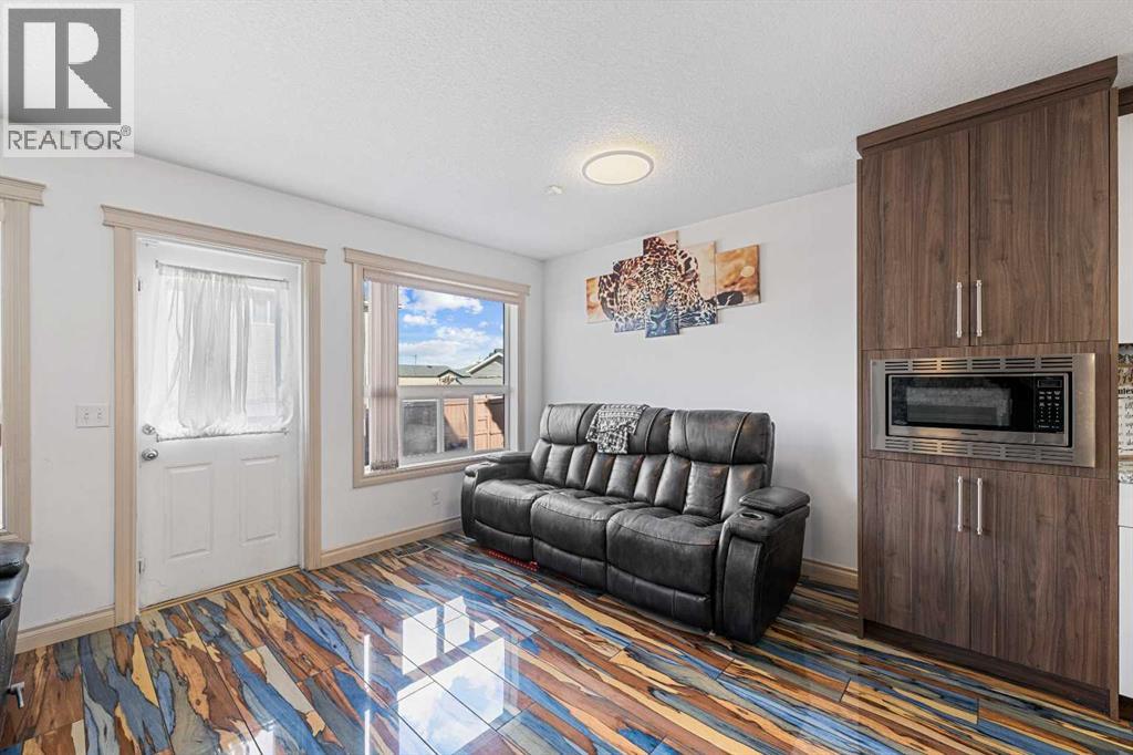 8 Tarawood Grove Ne, Calgary, Alberta  T3J 5A7 - Photo 24 - A2264546