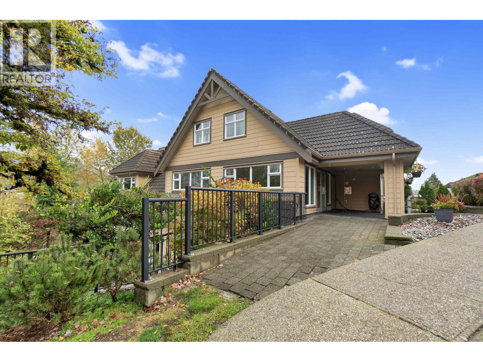 111 160 Shoreline Circle, Port Moody, British Columbia  V3H 0B2 - Photo 4 - R3064175