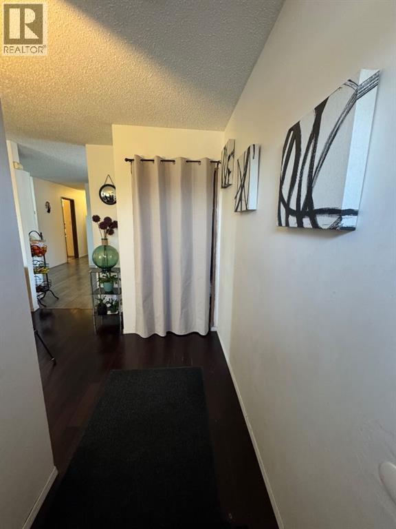 265 Overdown Drive, Red Deer, Alberta  T4R 1W7 - Photo 4 - A2267739