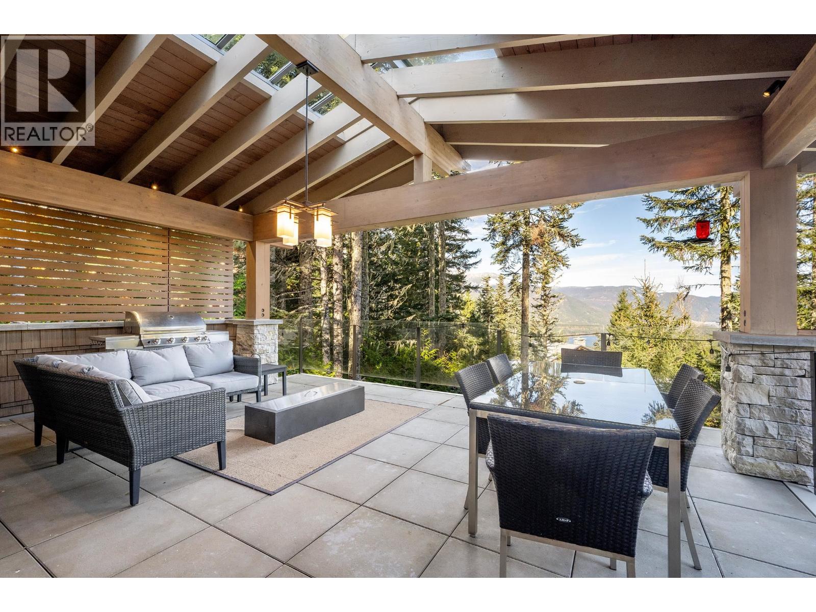 2963 High Point Drive, Whistler, British Columbia  V8E 0L6 - Photo 10 - R3057513