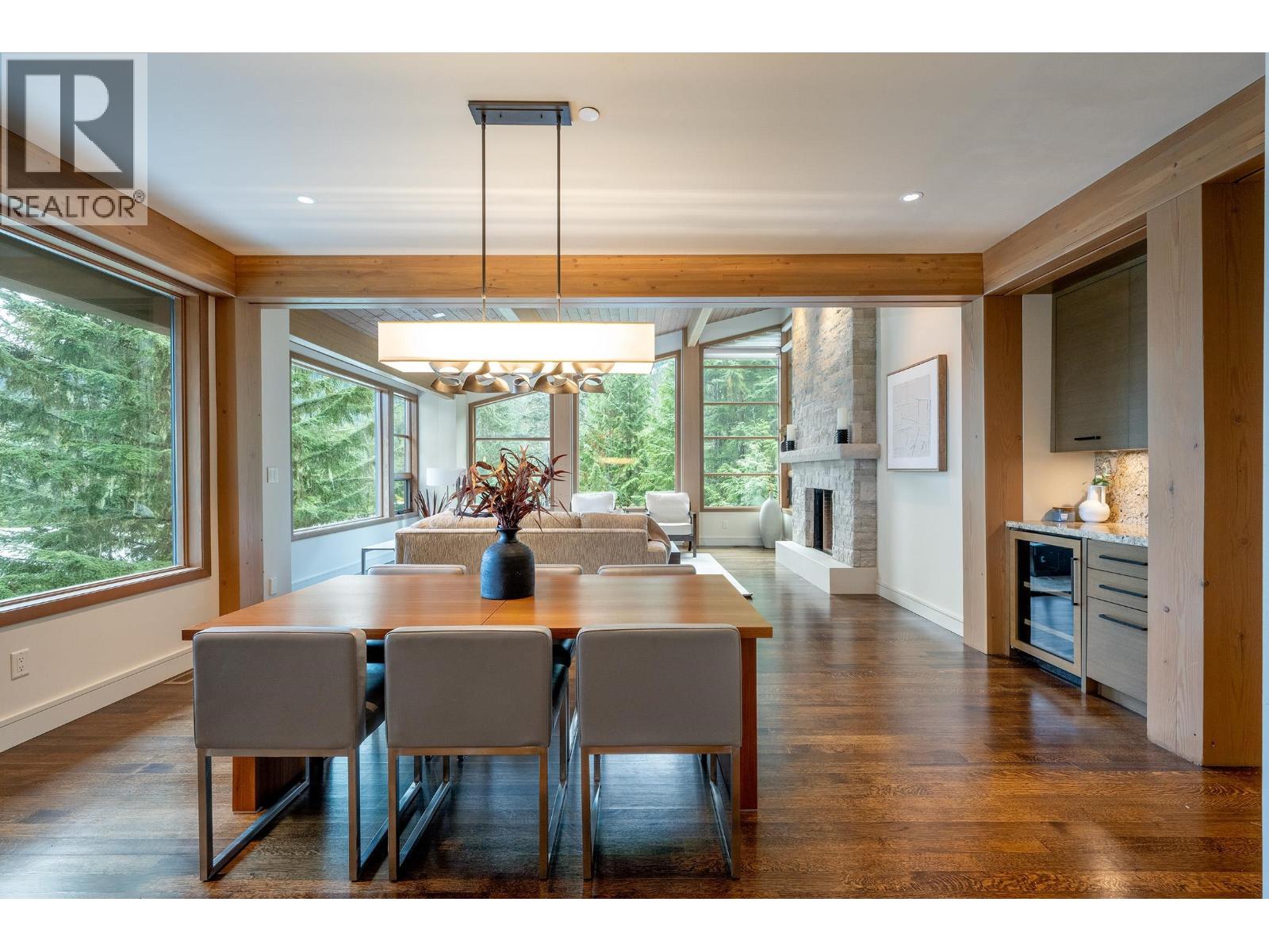 2963 High Point Drive, Whistler, British Columbia  V8E 0L6 - Photo 2 - R3057513