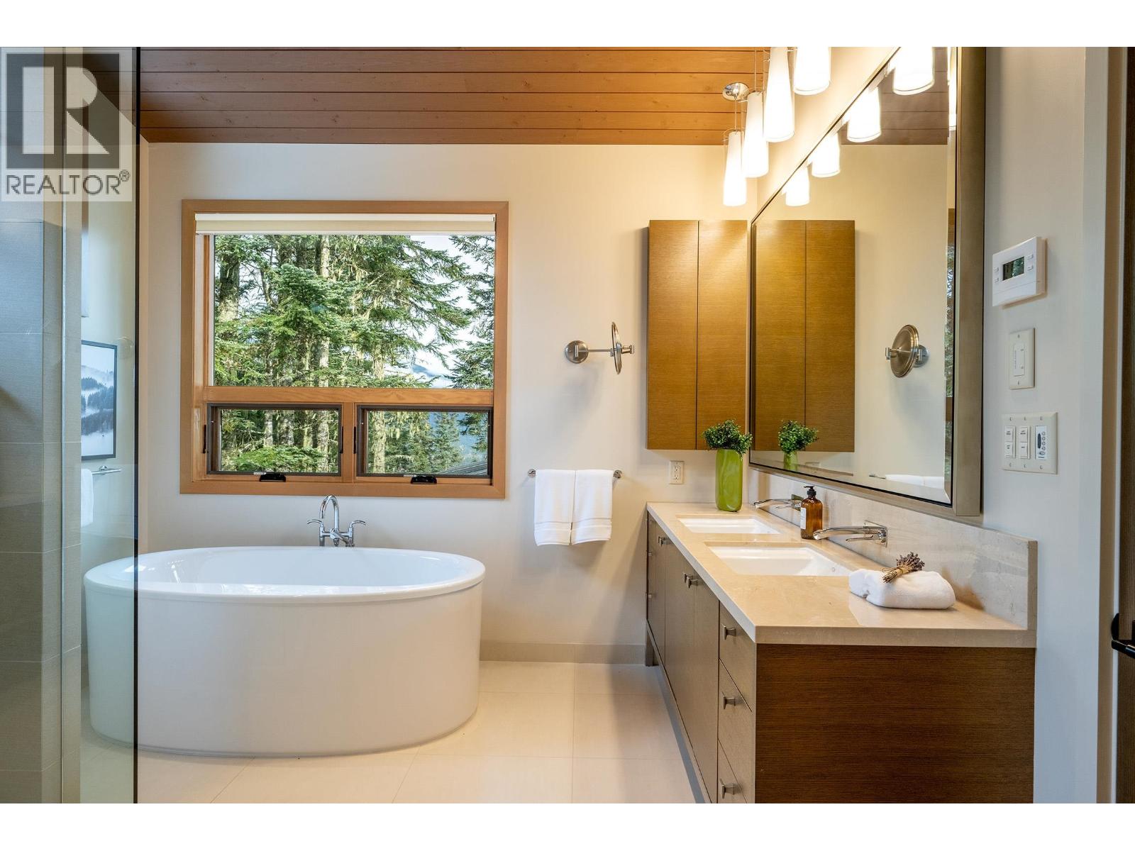 2963 High Point Drive, Whistler, British Columbia  V8E 0L6 - Photo 17 - R3057513