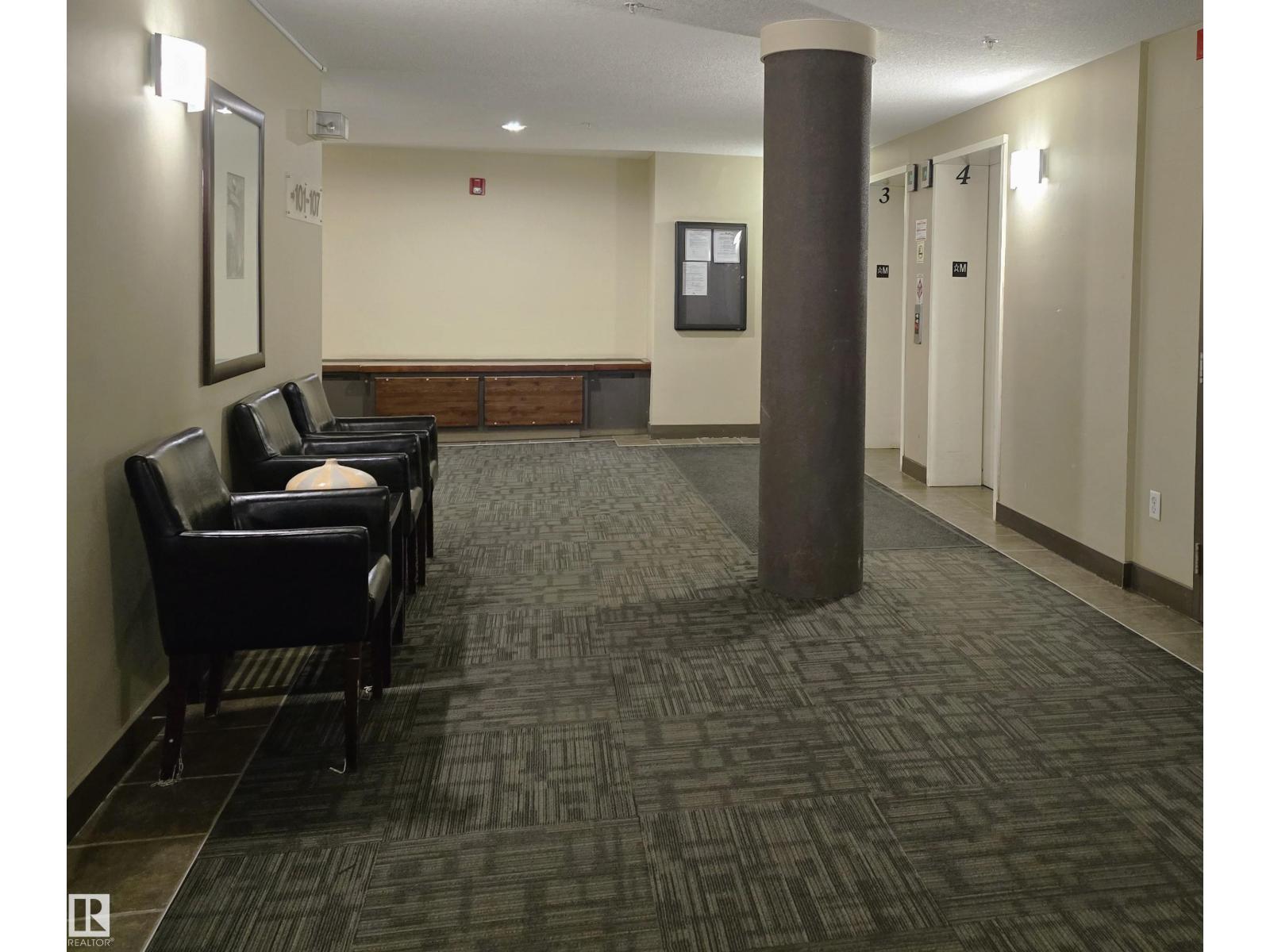 ##2-105 4245 139 Av Nw Nw, Edmonton, Alberta  T5Y 3E8 - Photo 3 - E4464590