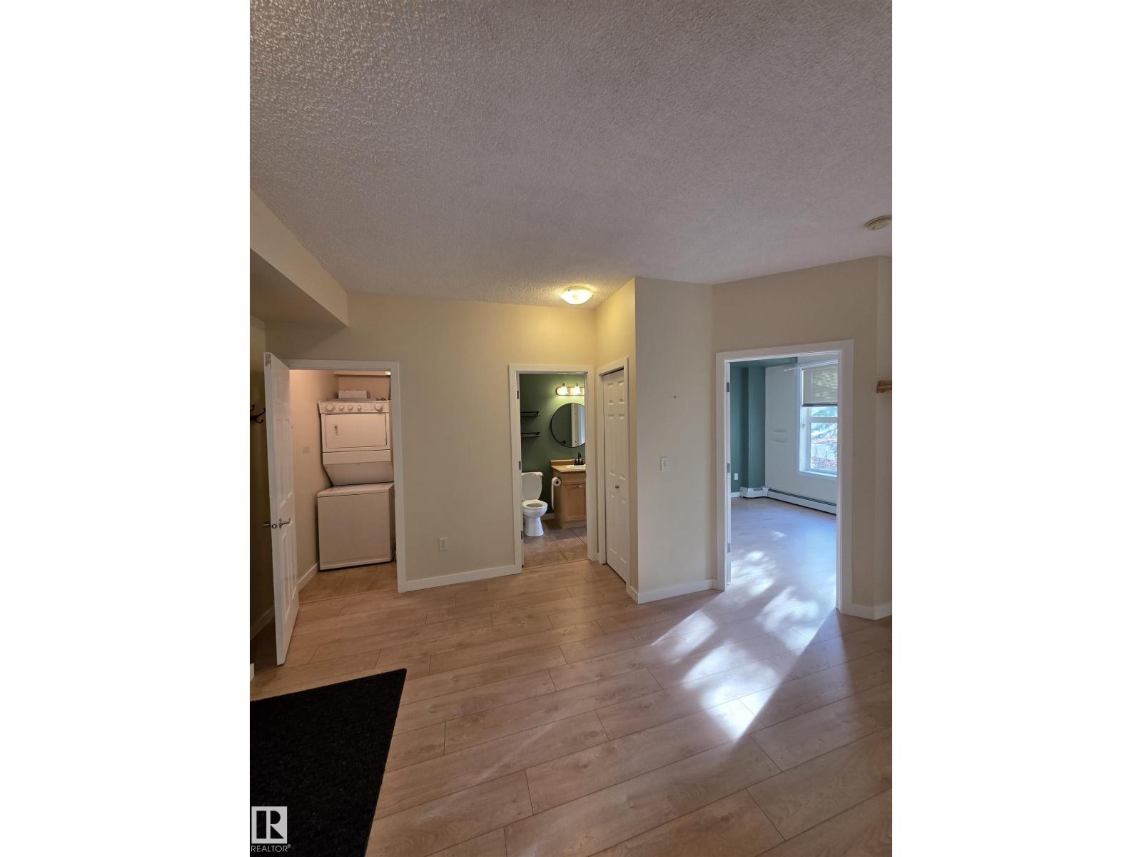 ##2-105 4245 139 Av Nw Nw, Edmonton, Alberta  T5Y 3E8 - Photo 7 - E4464590