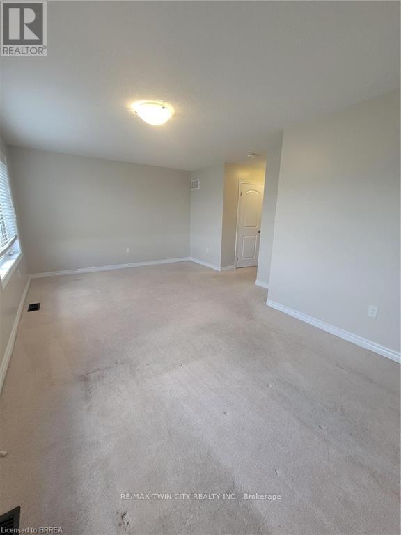 136 Flagg Avenue, Brant, Ontario  N3L 0J8 - Photo 10 - X12505212