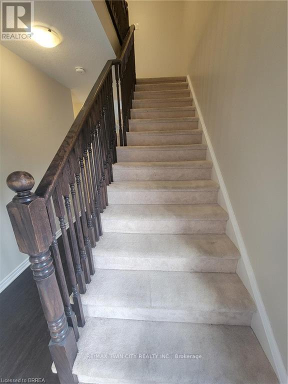 136 Flagg Avenue, Brant, Ontario  N3L 0J8 - Photo 8 - X12505212