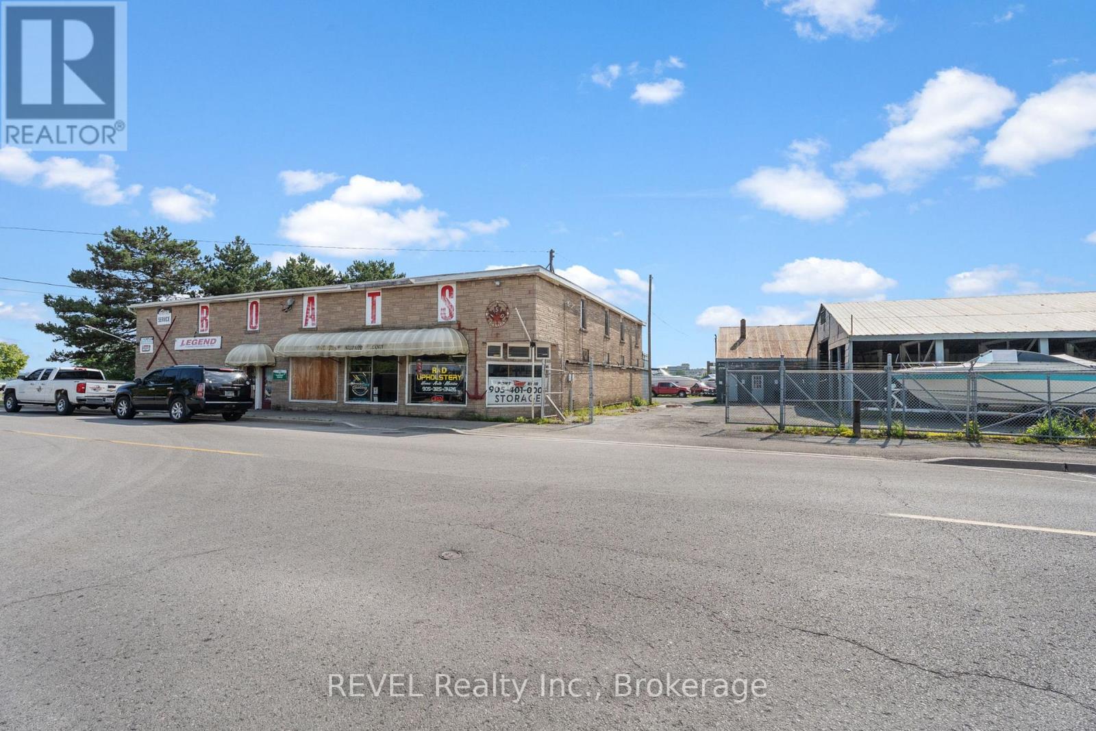 Unit 1 - 162 Niagara Boulevard, Fort Erie, Ontario  L2A 3G3 - Photo 8 - X12492216