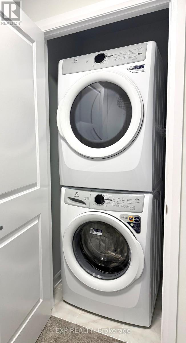 Unit # 2 - 101 Glenroy Gilbert Drive, Ottawa, Ontario  K2J 7N6 - Photo 36 - X12467170