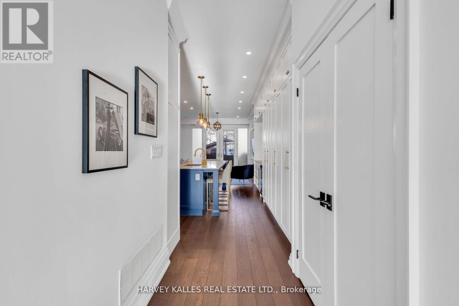 257 Borden Street, Toronto, Ontario  M5S 2N5 - Photo 12 - C12505338