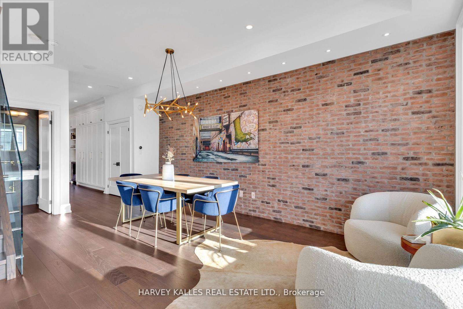 257 Borden Street, Toronto, Ontario  M5S 2N5 - Photo 5 - C12505338