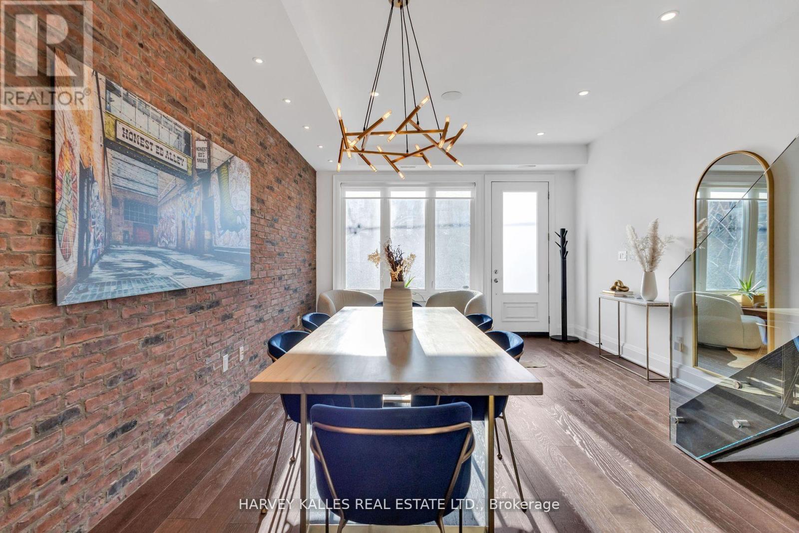 257 Borden Street, Toronto, Ontario  M5S 2N5 - Photo 8 - C12505338