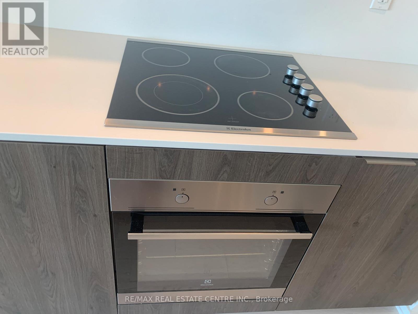 2401 - 16 Bonnycastle Street, Toronto, Ontario  M5A 0C9 - Photo 7 - C12505378