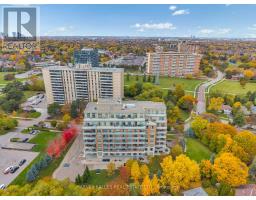 305 - 17 RUDDINGTON DRIVE, Toronto, Ontario