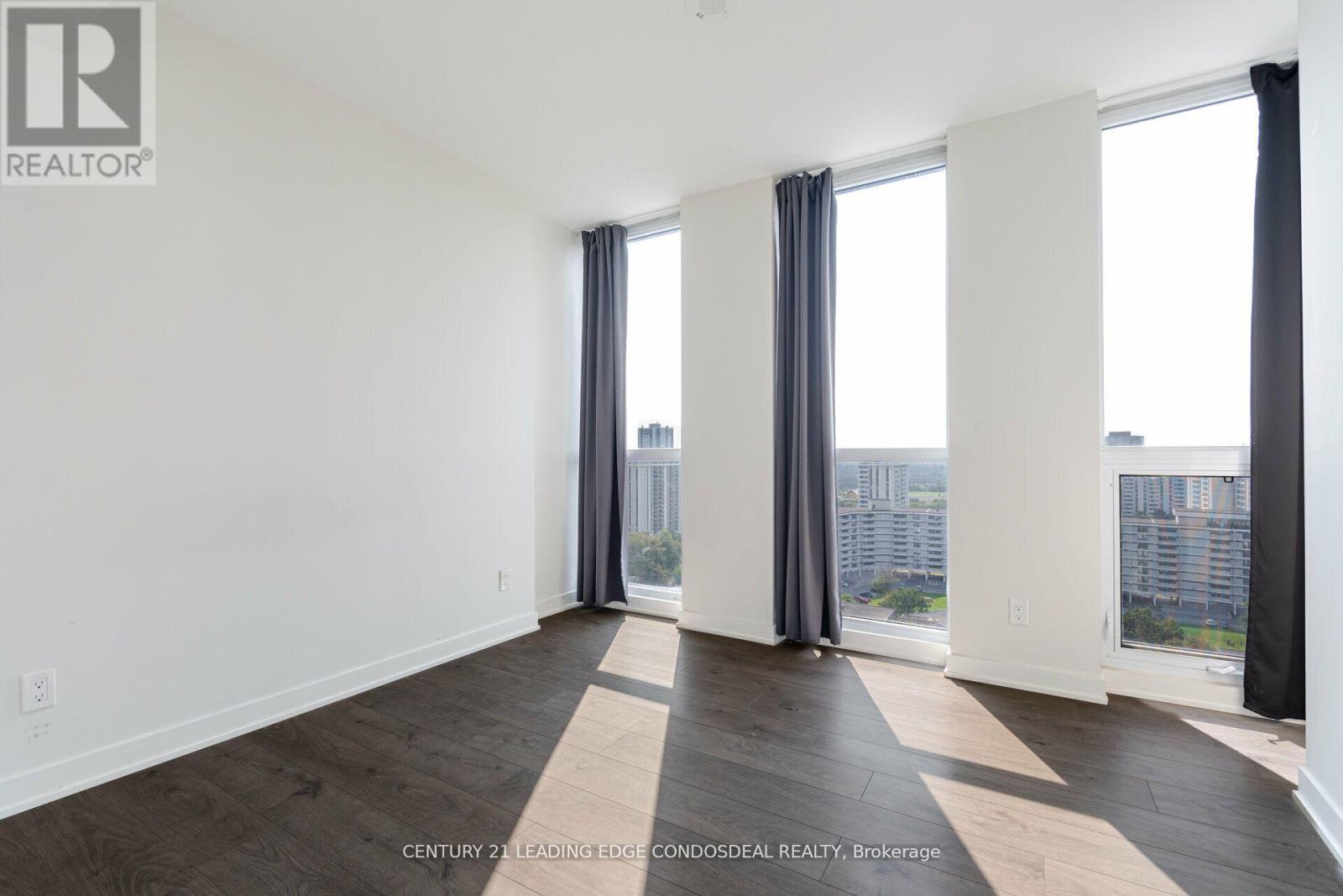 1710 - 2 Sonic Way, Toronto, Ontario  M3C 0P2 - Photo 16 - C12505402