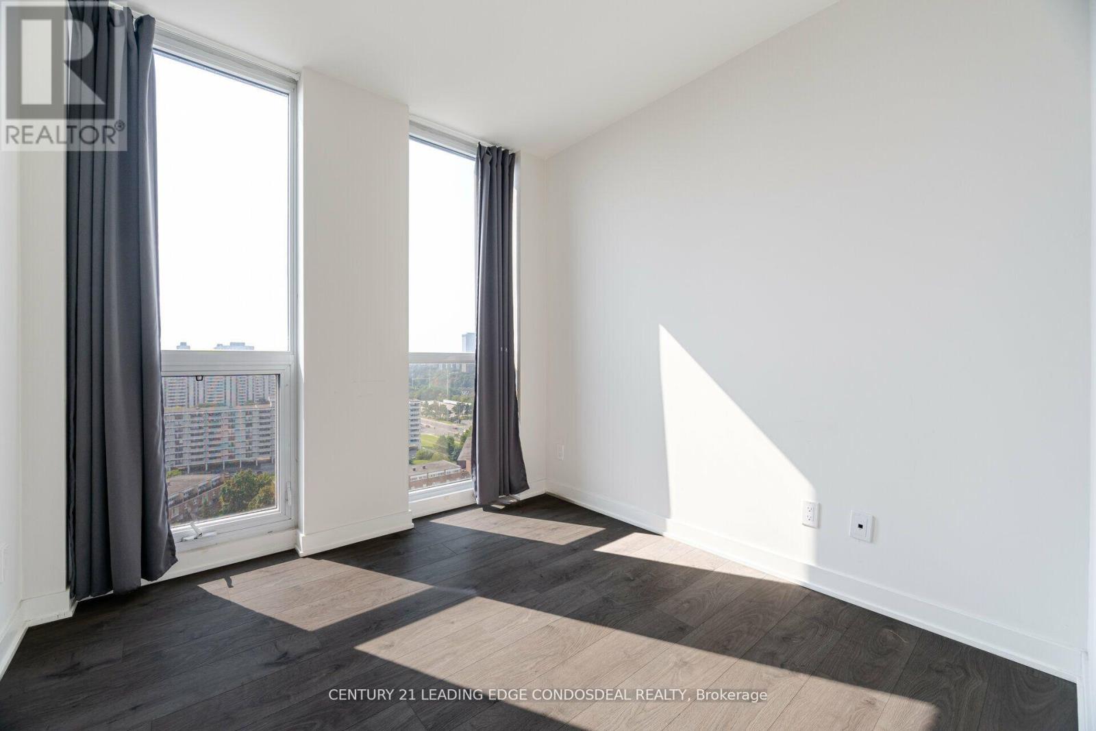 1710 - 2 Sonic Way, Toronto, Ontario  M3C 0P2 - Photo 21 - C12505402