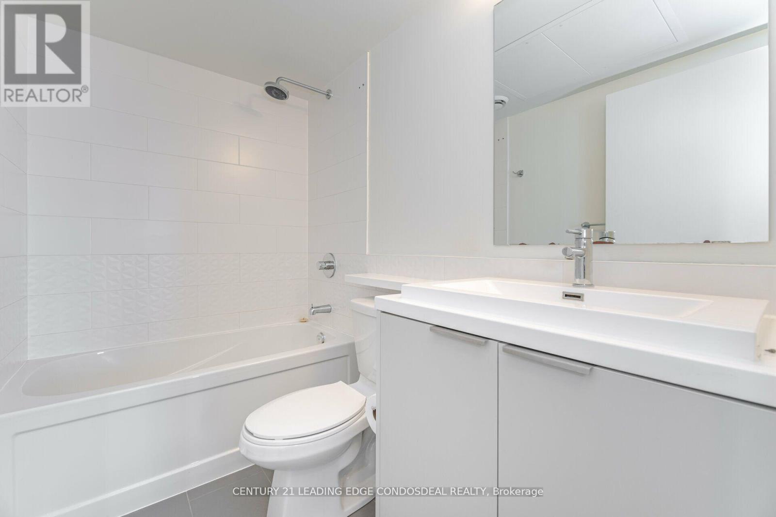 1710 - 2 Sonic Way, Toronto, Ontario  M3C 0P2 - Photo 24 - C12505402