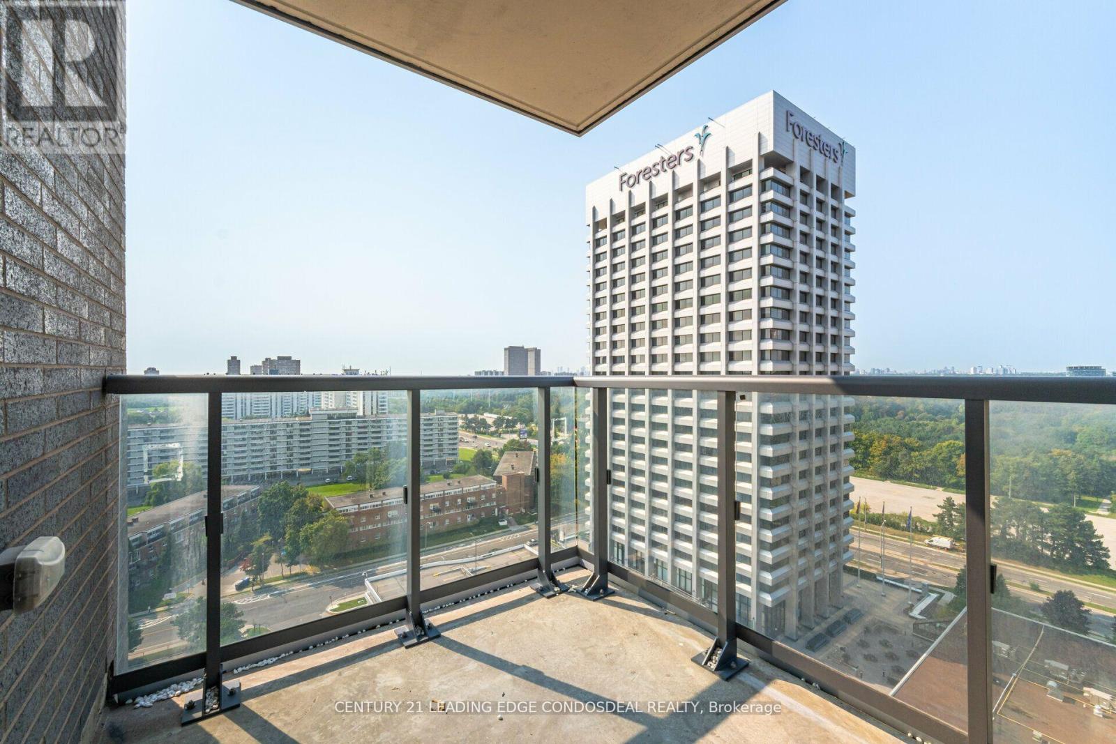 1710 - 2 Sonic Way, Toronto, Ontario  M3C 0P2 - Photo 26 - C12505402