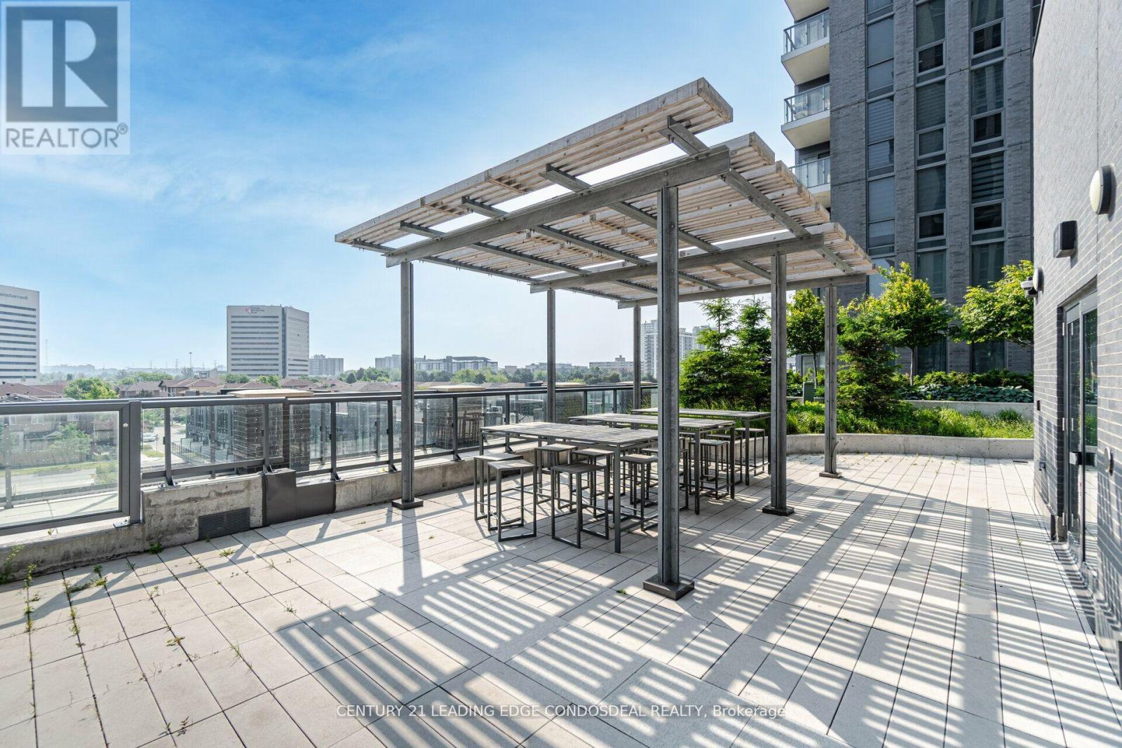 1710 - 2 Sonic Way, Toronto, Ontario  M3C 0P2 - Photo 38 - C12505402