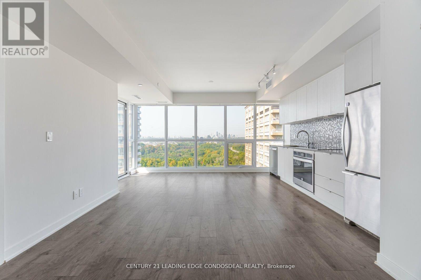 1710 - 2 Sonic Way, Toronto, Ontario  M3C 0P2 - Photo 6 - C12505402