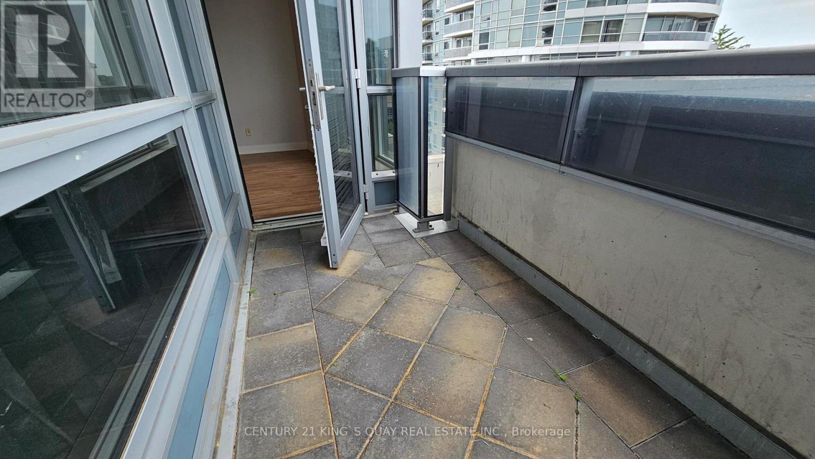 612 - 125 Village Green Square, Toronto, Ontario  M1S 0G3 - Photo 11 - E12505282