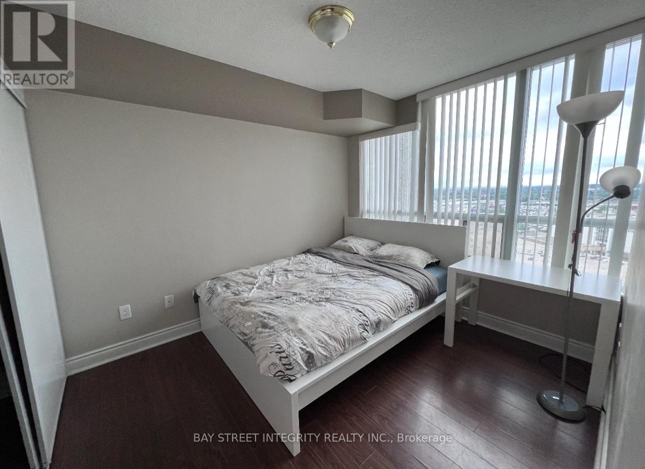 1504 - 50 Brian Harrison Way, Toronto, Ontario  M1P 5J4 - Photo 3 - E12505356