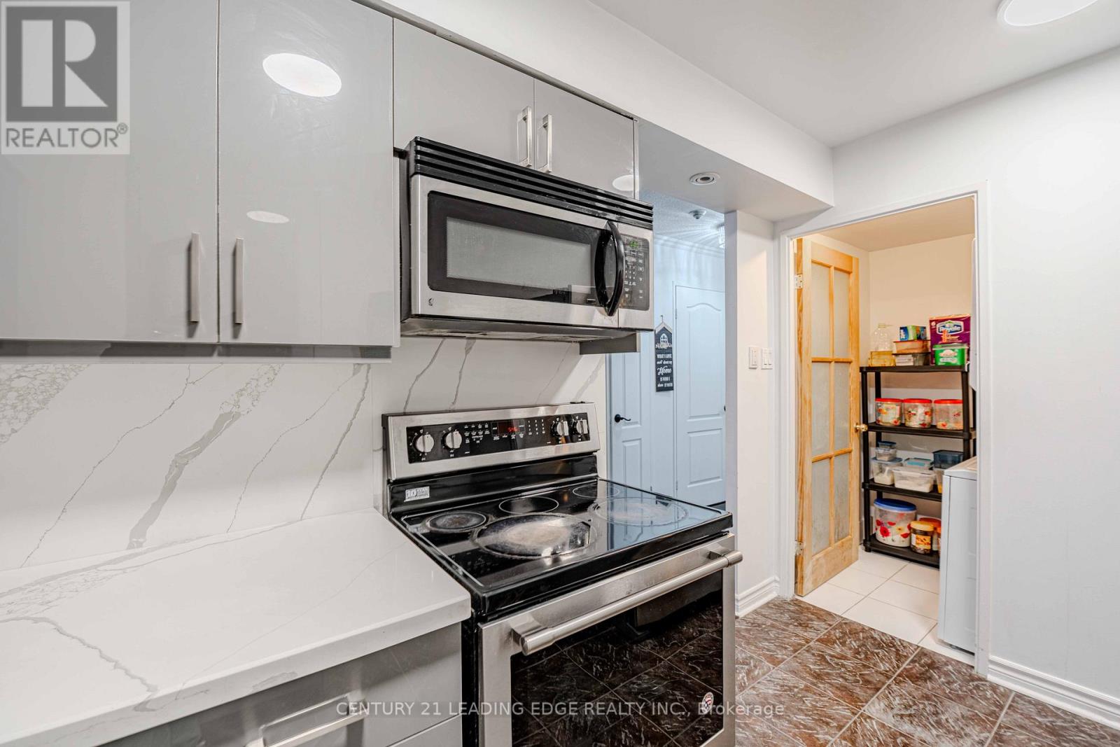 801 - 15 Sewells Road, Toronto, Ontario  M1B 3V7 - Photo 10 - E12505366