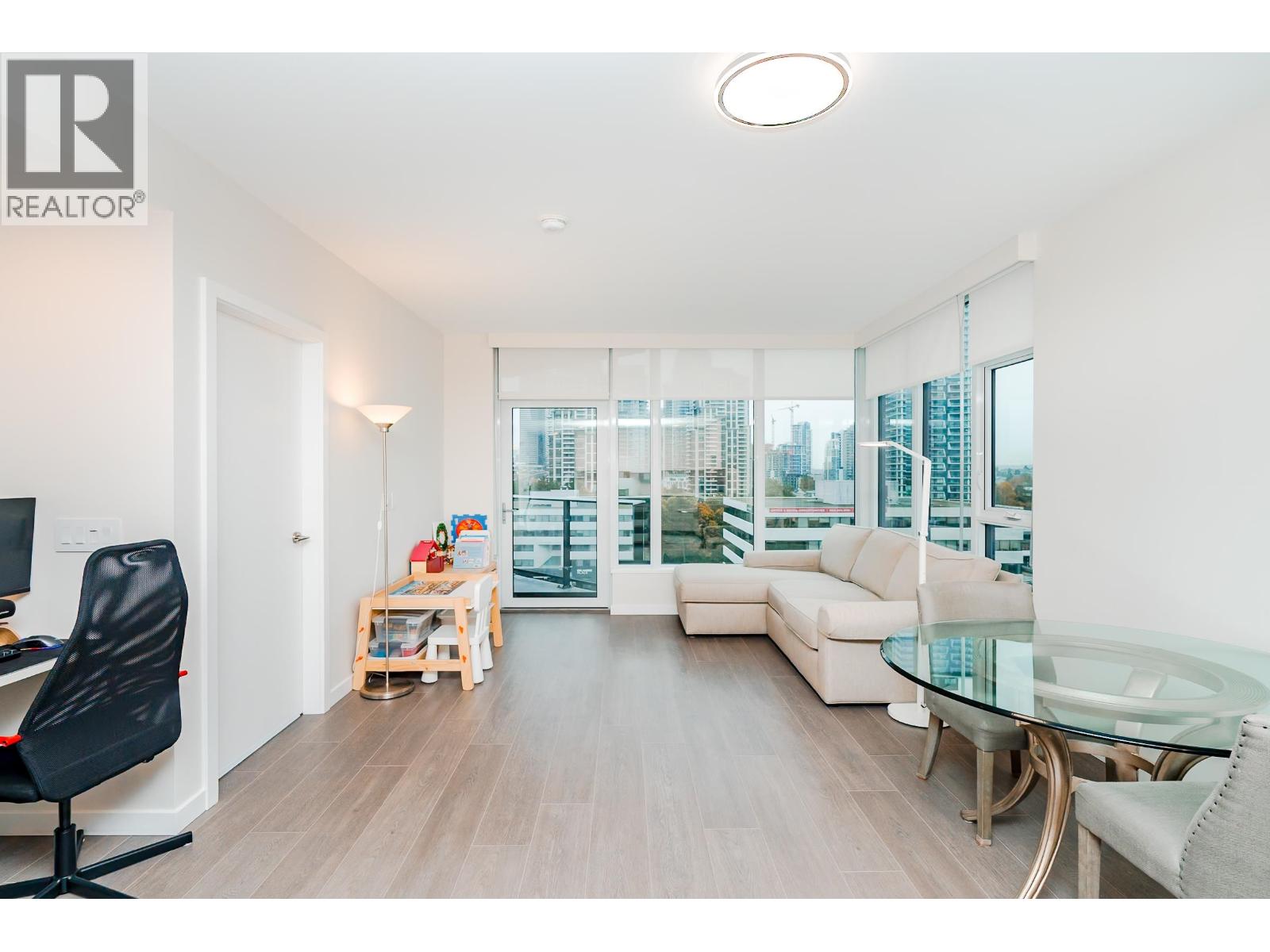 1010 4168 Lougheed Highway, Burnaby, British Columbia  V5C 0N9 - Photo 4 - R3063997