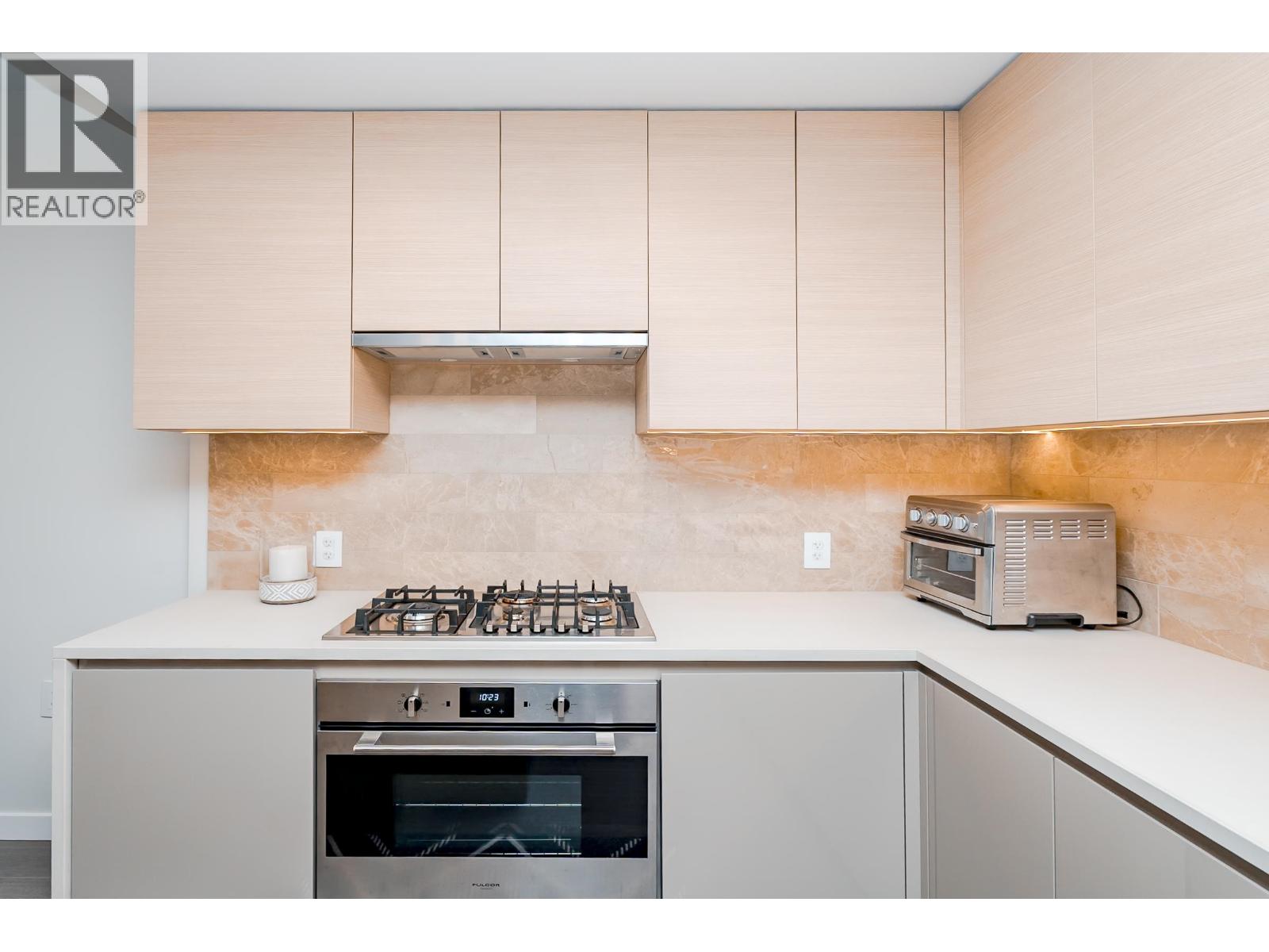 1010 4168 Lougheed Highway, Burnaby, British Columbia  V5C 0N9 - Photo 5 - R3063997