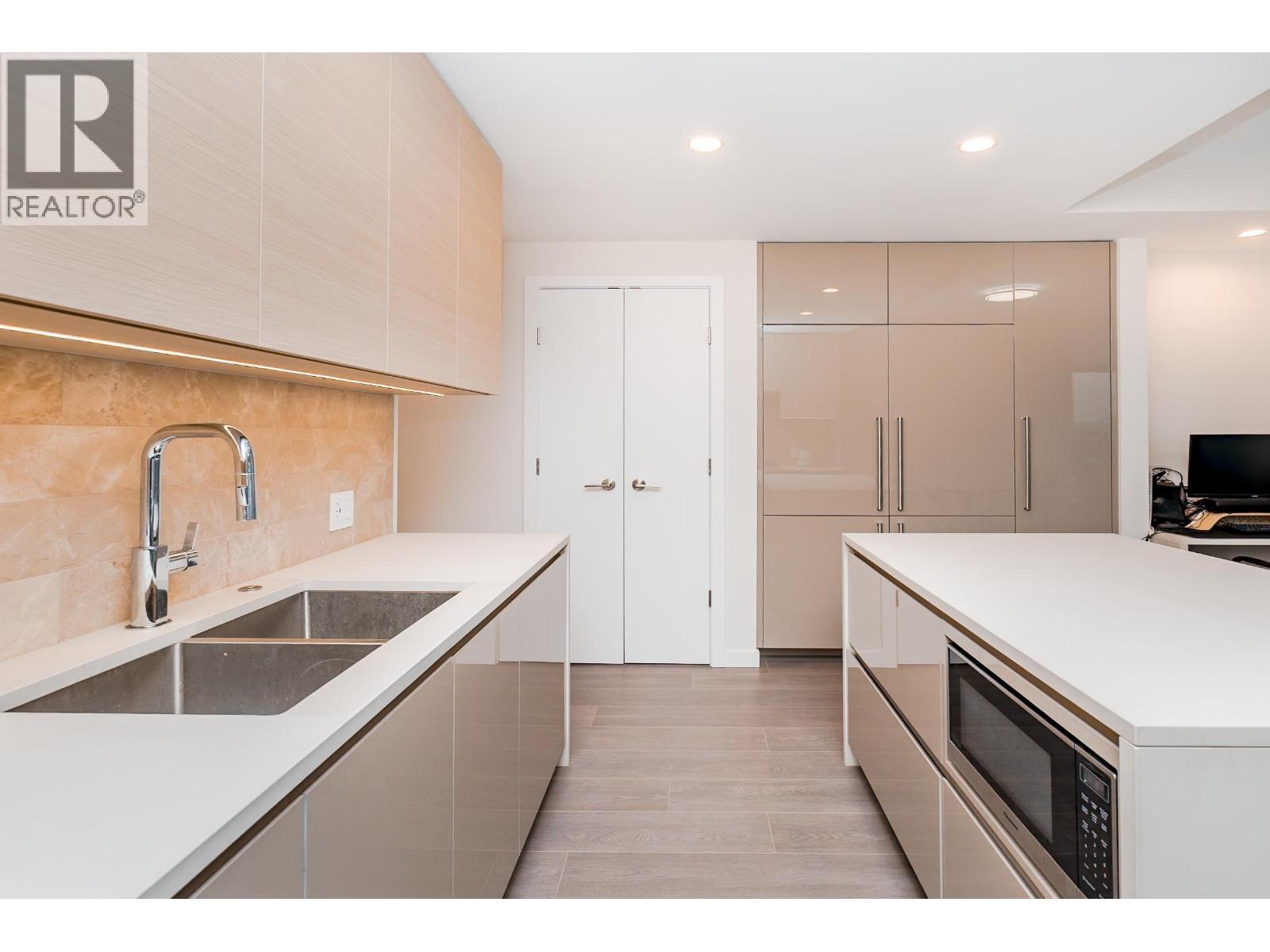 1010 4168 Lougheed Highway, Burnaby, British Columbia  V5C 0N9 - Photo 6 - R3063997