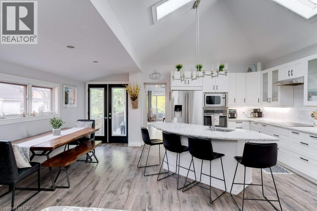 7 Homewood Avenue, Hamilton, Ontario  L8P 2M1 - Photo 11 - 40785325