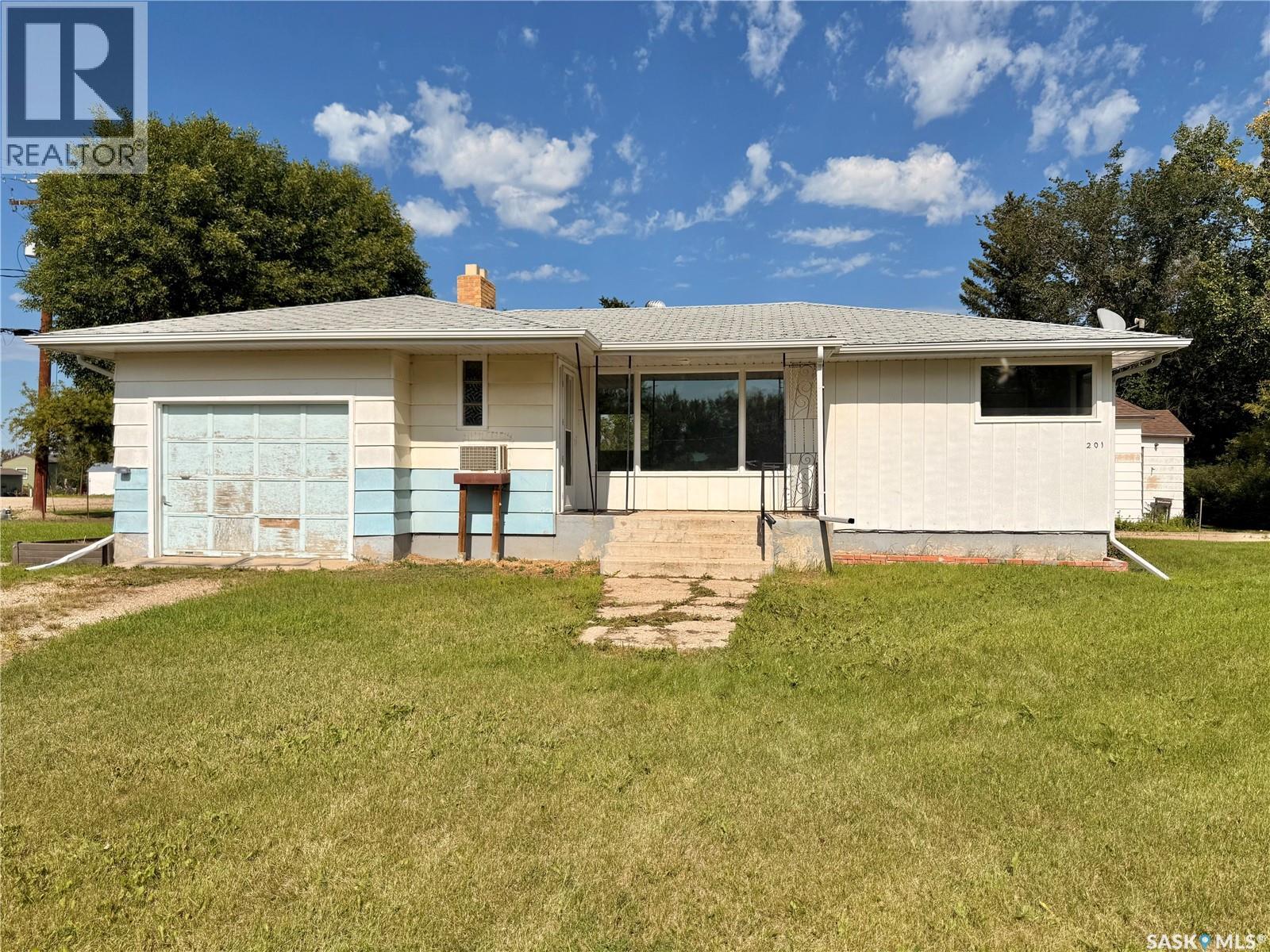 201 Ottawa Street, Davidson, Saskatchewan  S0G 1A0 - Photo 41 - SK022322