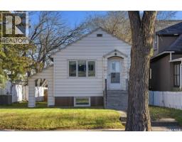 134 G AVENUE N Caswell Hill