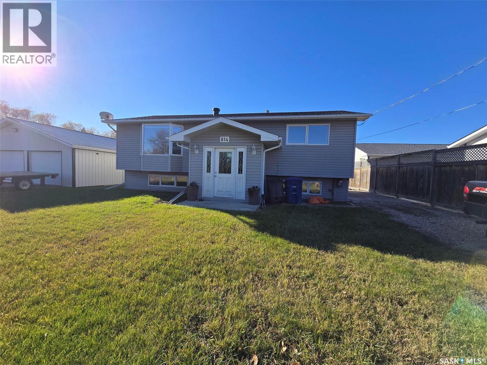 814 Alice STREET, Grenfell, Saskatchewan