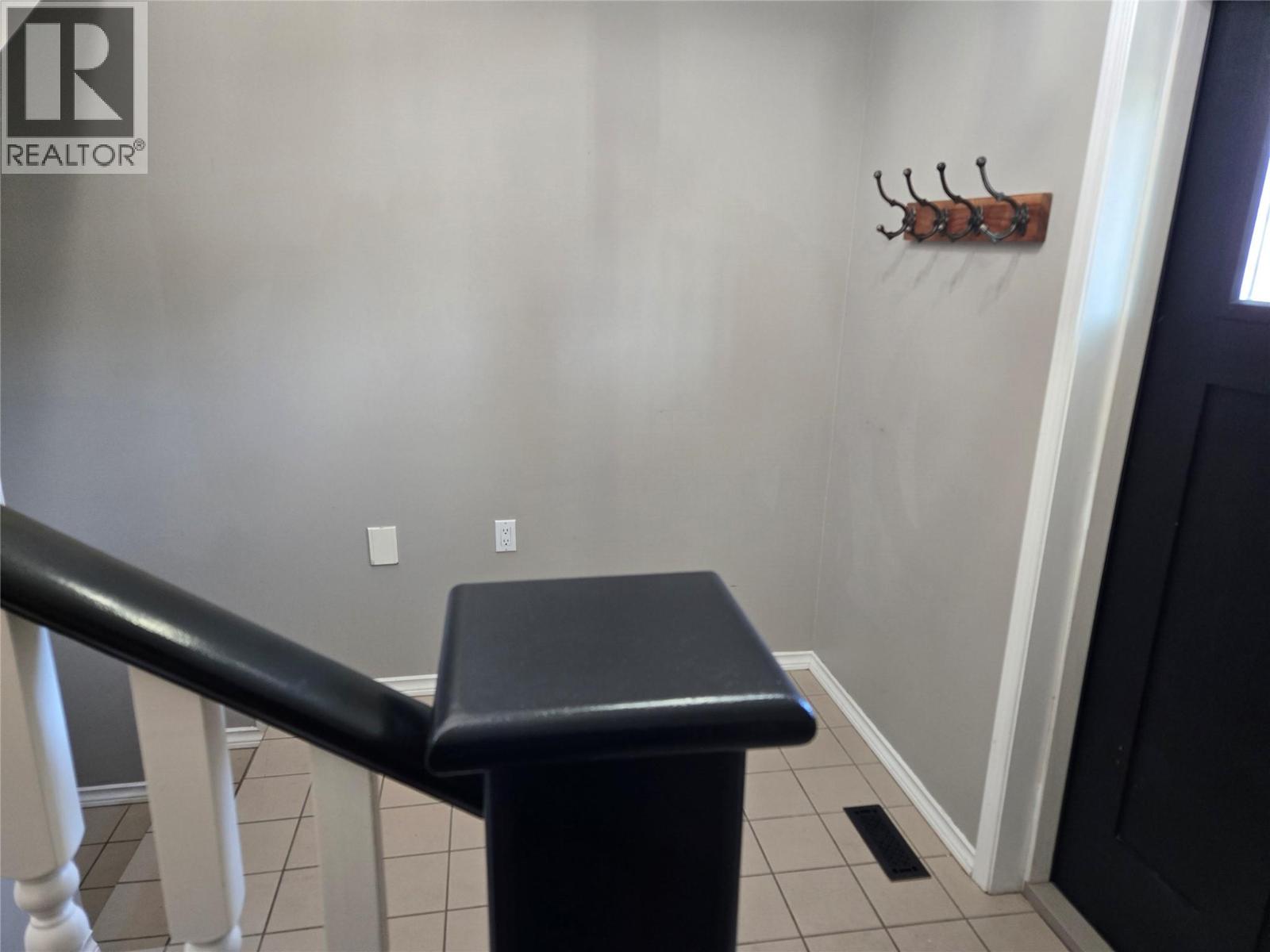 1305a 2nd Avenue S, Cranbrook, British Columbia V1C 2B4 - Photo 34 - 10367223