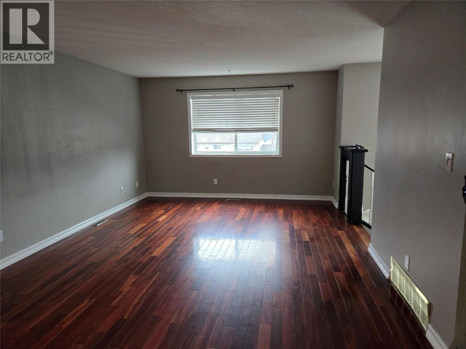 1305a 2nd Avenue S, Cranbrook, British Columbia V1C 2B4 - Photo 5 - 10367223