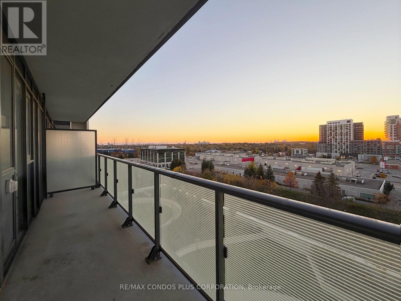 712 - 95 Oneida Crescent, Richmond Hill, Ontario  L4B 0H5 - Photo 13 - N12505314