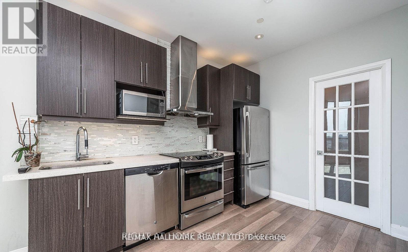 911 - 7171 Yonge Street, Markham, Ontario  L3T 0C5 - Photo 6 - N12505328