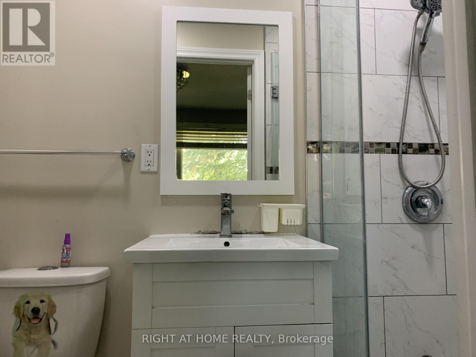 26 Arrowflight Drive, Markham, Ontario  L3P 1S1 - Photo 9 - N12505332