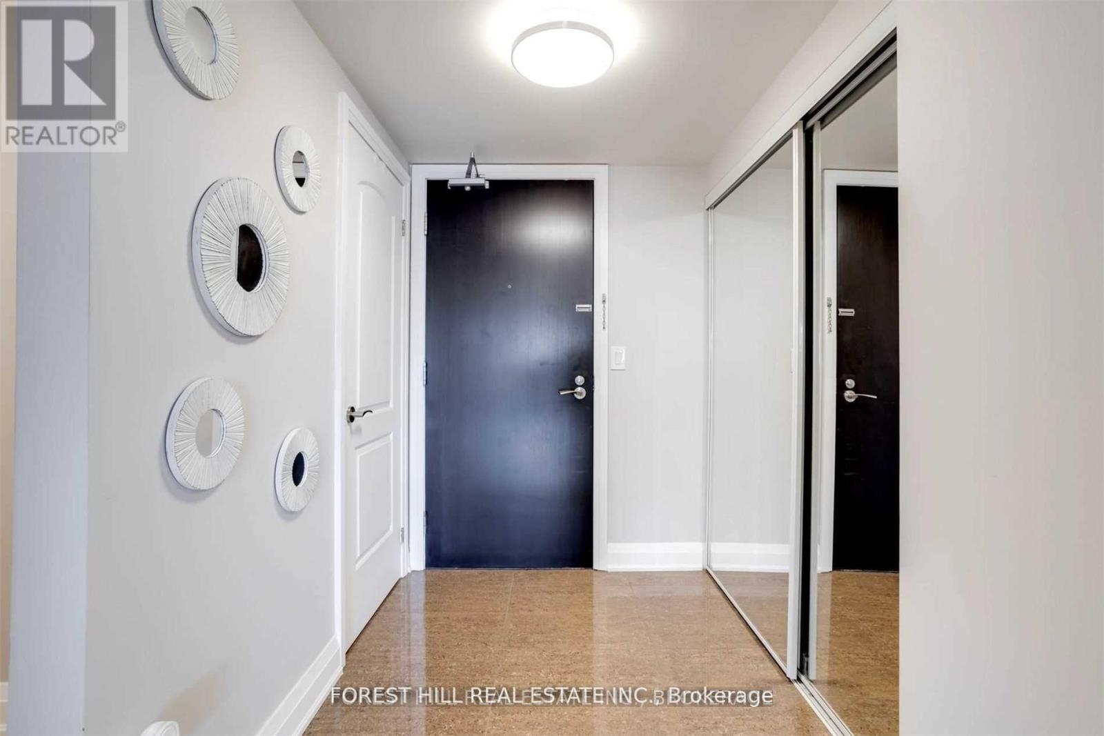 1809 - 20 North Park Road, Vaughan, Ontario  L4J 0G7 - Photo 2 - N12505344