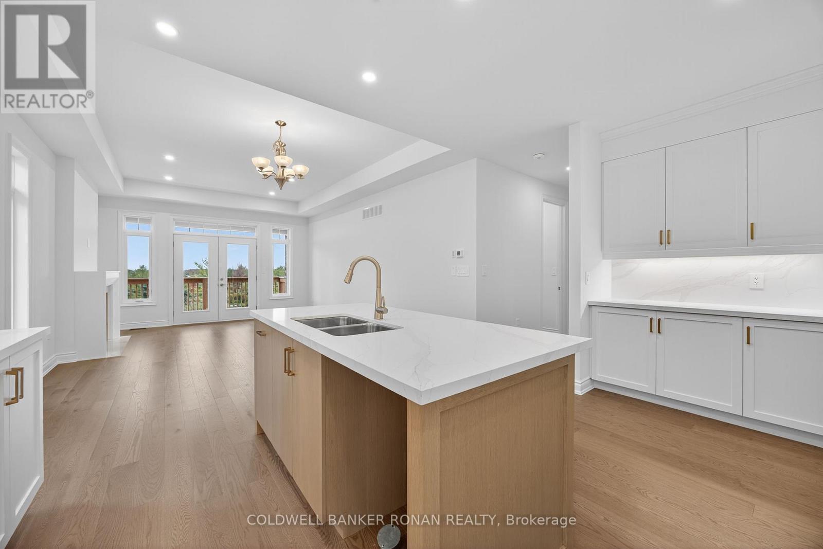 241 Ridge Way, New Tecumseth, Ontario  L9R 0W4 - Photo 11 - N12505412