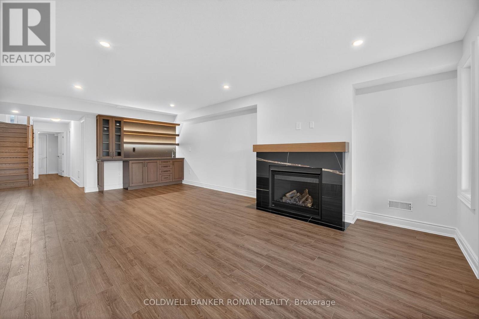 241 Ridge Way, New Tecumseth, Ontario  L9R 0W4 - Photo 27 - N12505412